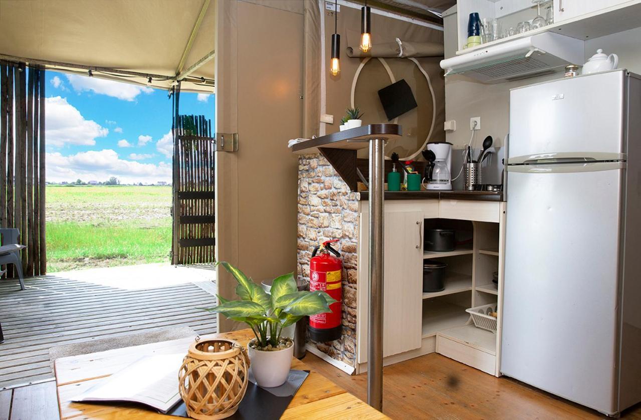 Boerderij Camping Nixhoeve Genderen المظهر الخارجي الصورة
